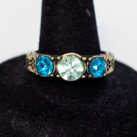 Size 10, Vintage Triple Vibrant Blue Rhinestones Silver Tone Band Ring - T22 - Picture 1 of 3